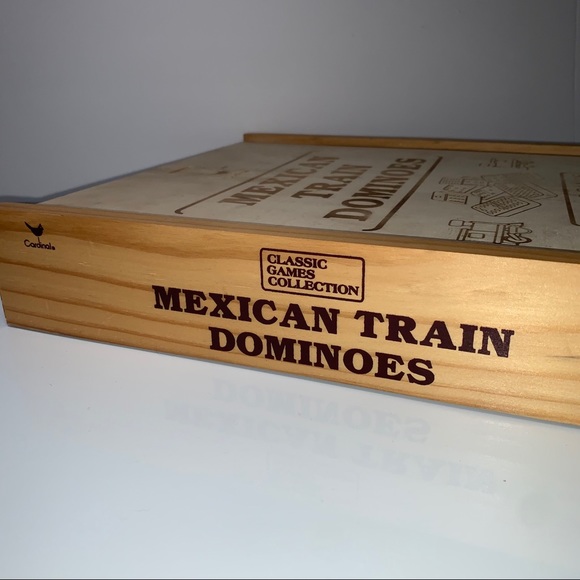 Classic Game Collection Mexican Train Dominoes wit - Picture 11 of 11